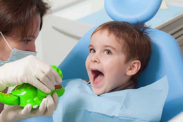 Здоровые зубы малыша